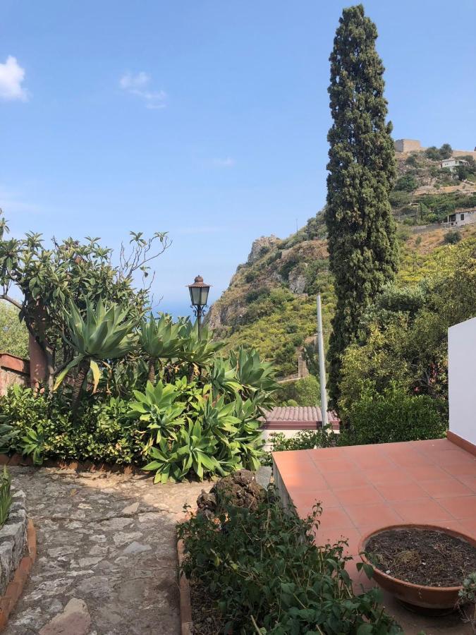 Luxury Suite Terrazze E Vista Mare Taormina Kültér fotó