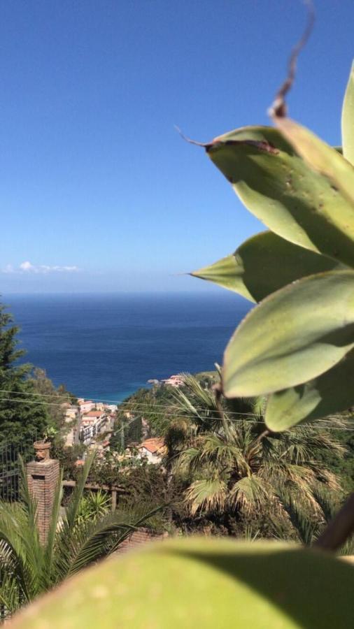 Luxury Suite Terrazze E Vista Mare Taormina Kültér fotó